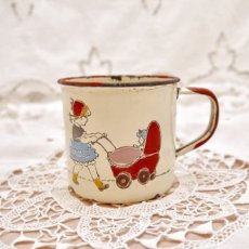 画像1: 通常価格¥8800→¥4400  *ヴィンテージ　ホーロー製の子供用ミルクカップ (1)