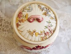 画像7: ルイ１５世様式　サルグミンヌ　陶器のタバコ入れ (7)