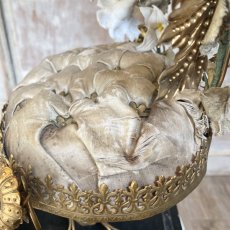 画像10: グローブ・ド・マリアージュ　メタルゴールド装飾・陶器の花の装飾の台座 (10)