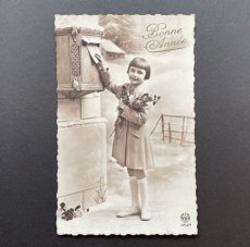 画像6: セピア色の少女達のポストカード4枚セット (6)