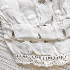 画像14: 綿のカットワークベビードレス (14)