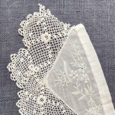 画像4: ホワイト刺繍とアイリッシュクロッシェの付け襟 (4)