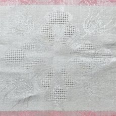 画像4: ピンクのチューリップ柄ダマスク織フリンジ付きナプキン (4)