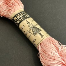 画像3: ピンクのレーヨン糸 (3)