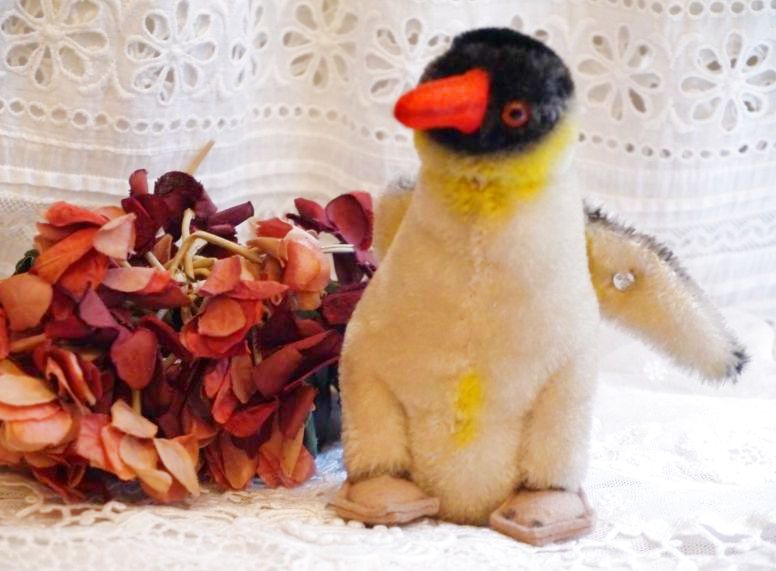 通常価格 4950 2970 シュタイフ ペンギンのぬいぐるみ Torico Lore