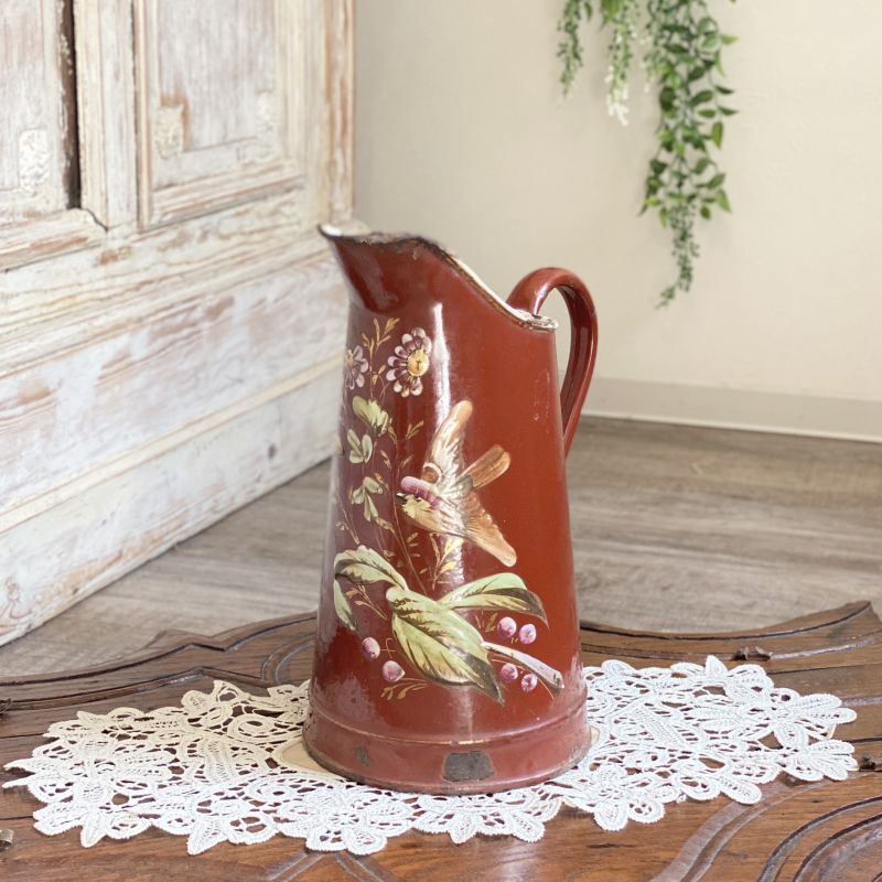 スズメと花柄 ブラウンのホーロージャグ Torico Lore